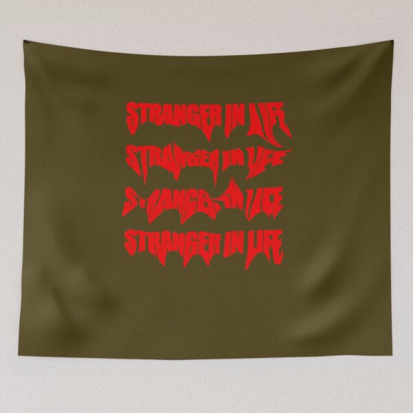 Aperçu de l'œuvre Texte esthétique "Stranger in life" "quatrième version" par Code03. Conceptions de t-shirt Fye et cool. créée et vendue par Code03.