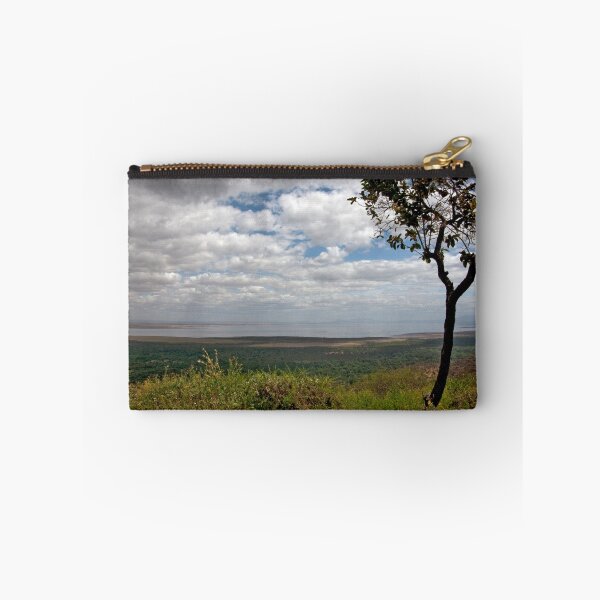 Artikelvorschau, Tree of Ngorongoro entworfen und verkauft von phil decocco.