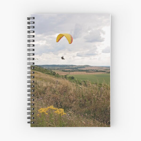 Artikelvorschau, Paragliding bei Dunstable Downs entworfen und verkauft von Graham Custance.