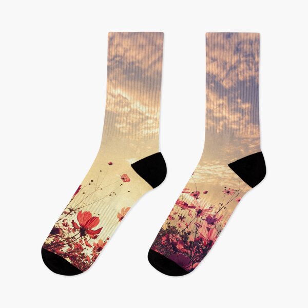 Artikelvorschau, Pink Red Cosmos Flower Field mit Sonnenschein entworfen und verkauft von JTS STORE.