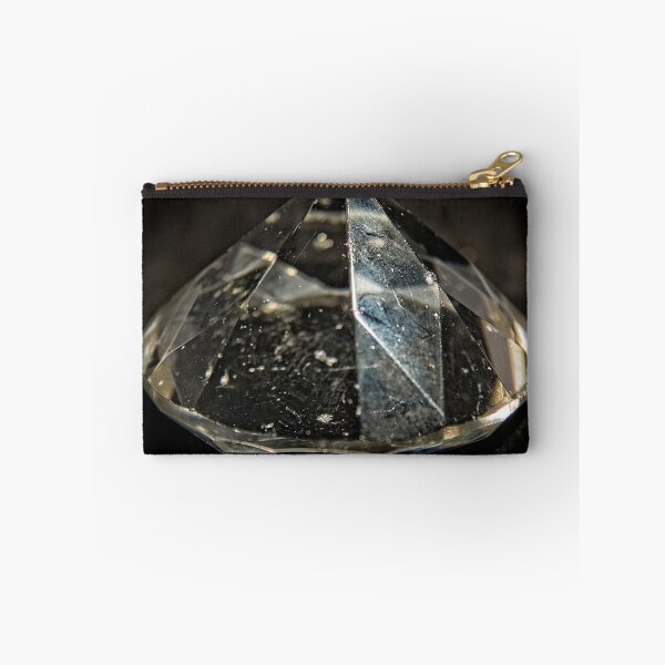 Artikelvorschau, Glass Prism entworfen und verkauft von Wolf Sverak Photography.