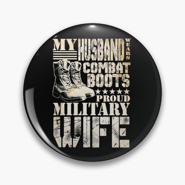 Artikelvorschau, My Husband Wears Combat Boots Military Wife Military Family Gear entworfen und verkauft von DynamicDesign.