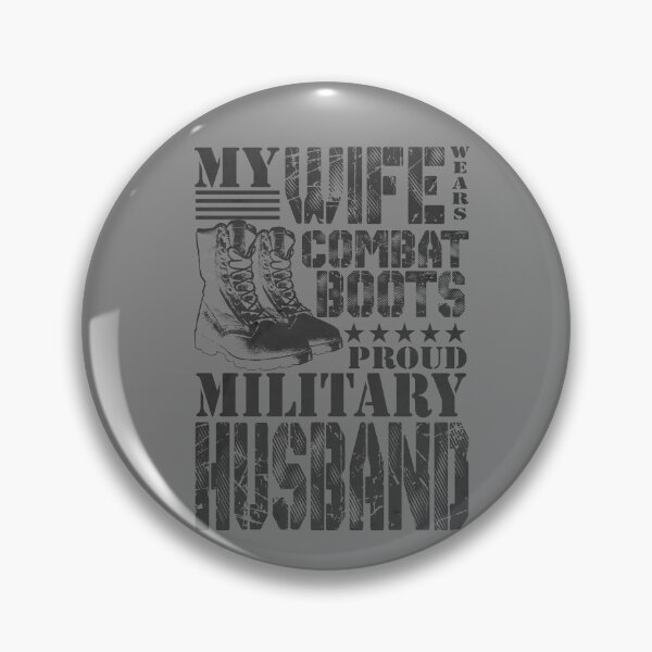 Artikelvorschau, My Wife Wears Combat Boots Military Husband Military Family Gear entworfen und verkauft von DynamicDesign.