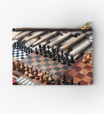 chess game Studio Pouch