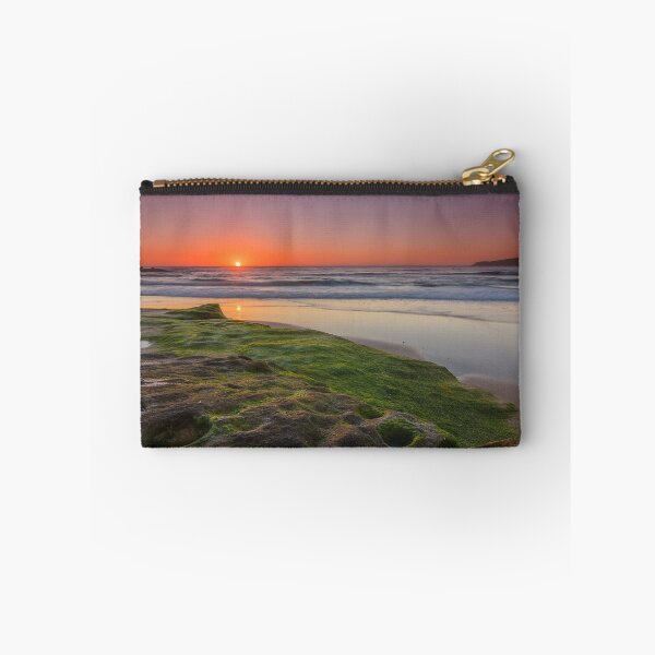 Item preview, Maroubra Beach designed and sold by Andi Surjanto.