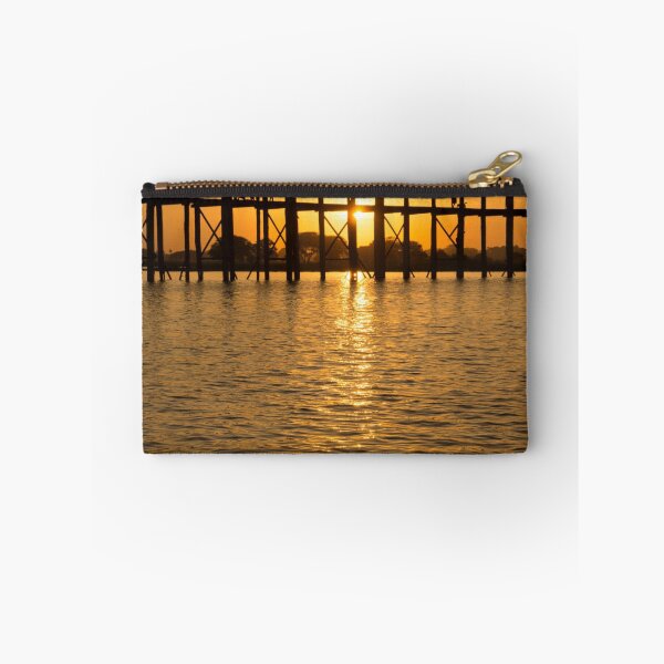 Item preview, bridge silhouette designed and sold by Anne Scantlebury.