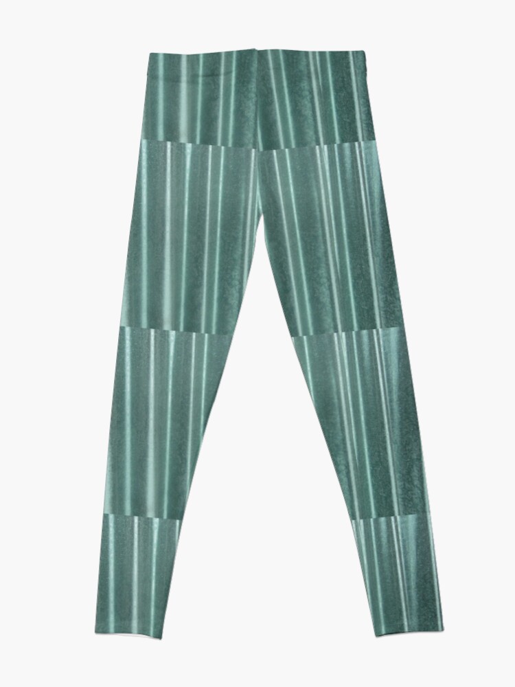 Alternate view of Living in Green Leggings