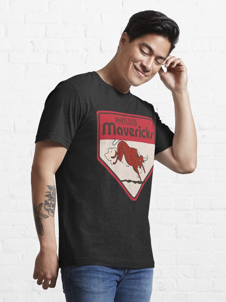 Defunct - Portland Mavericks Baseball Essential Essential T-Shirt for Sale  by theresarosador