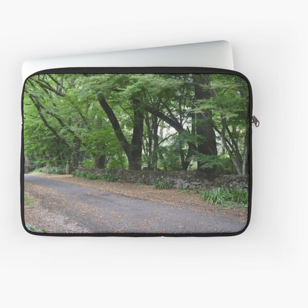 SEFTON HALL GATE ON CHURCH LANE. MT. WILSON. Laptop Sleeve