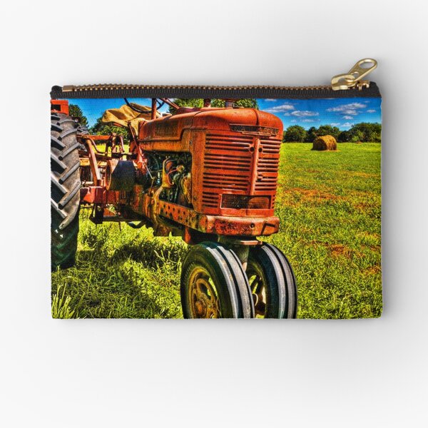 Farmall Tractor in Hayfield Zipper Pouch