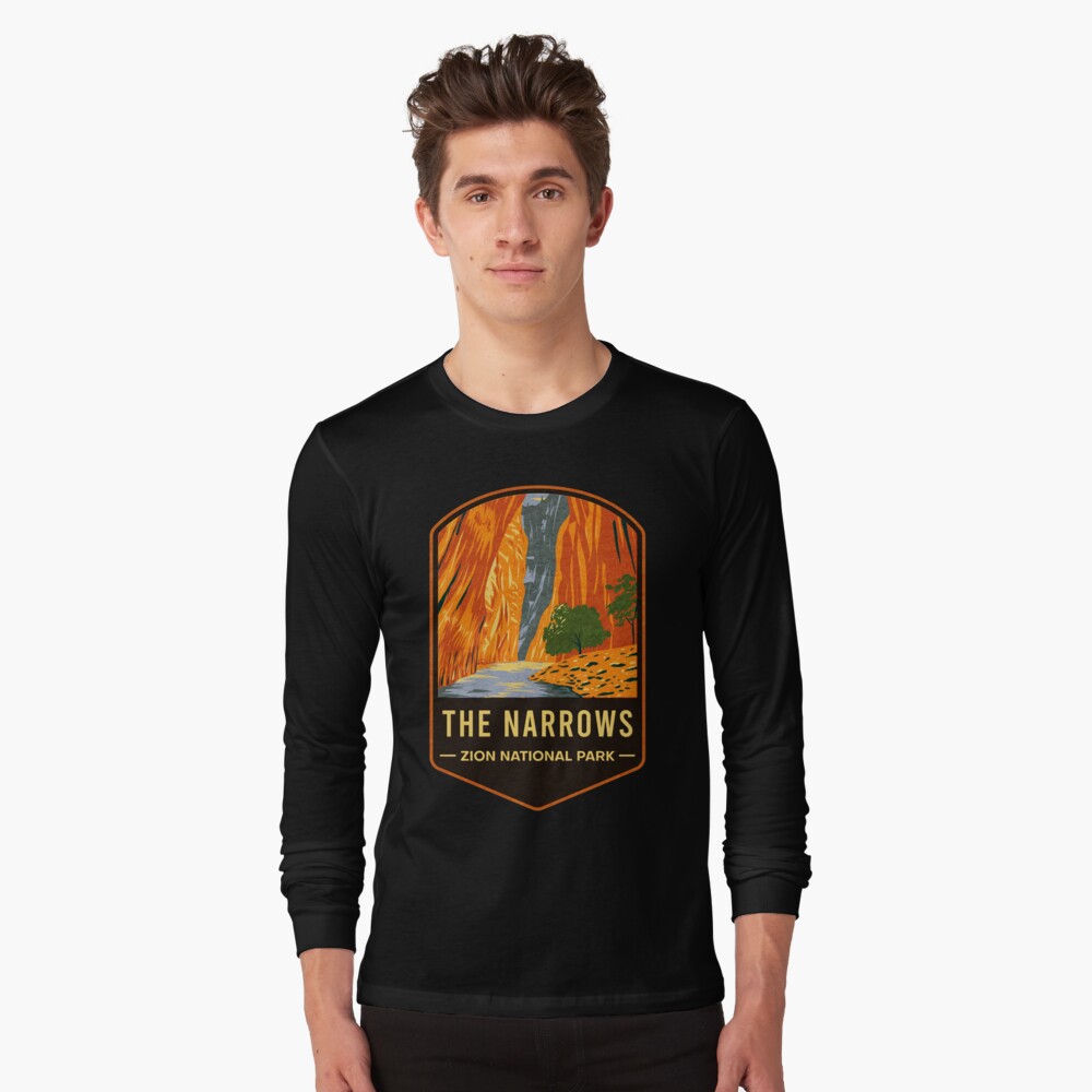 Vista previa del artículo con la obra «Camiseta de manga larga», diseñado y vendido por JordanHolmes.