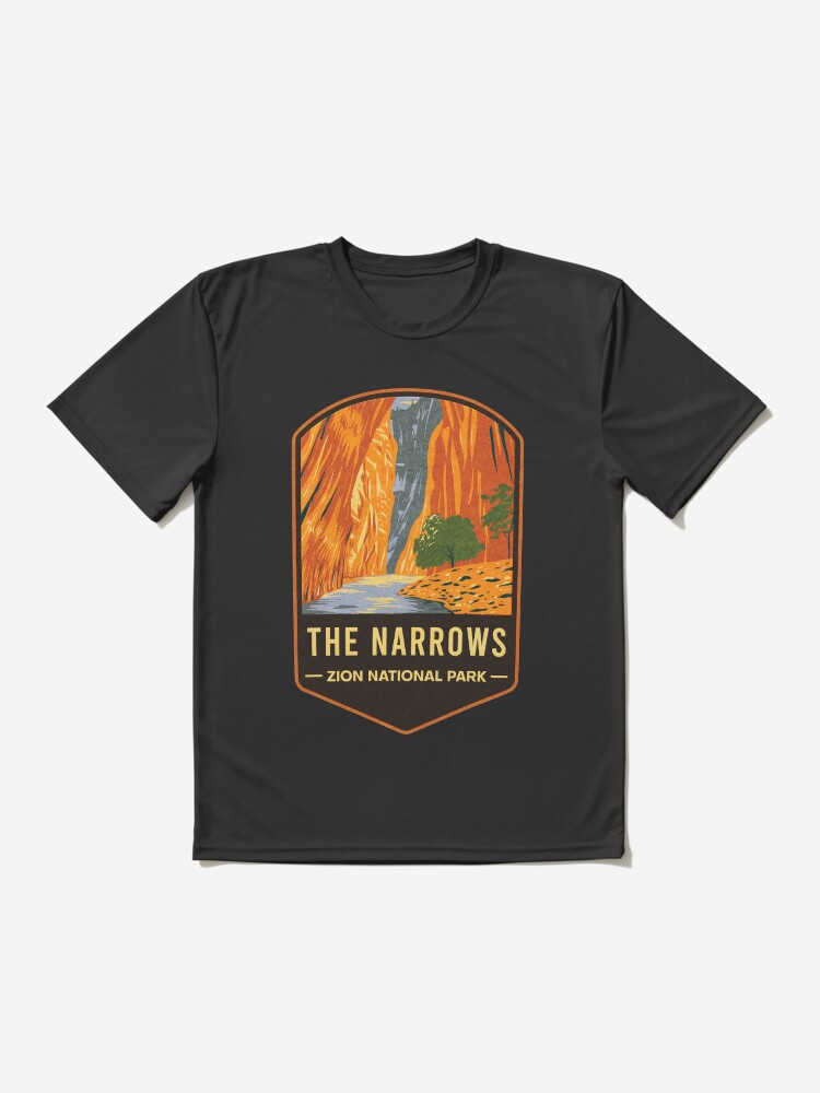 Imagen 2 de 7, Camiseta deportiva con la obra Parque Nacional Zion The Narrows, diseñada y vendida por JordanHolmes.