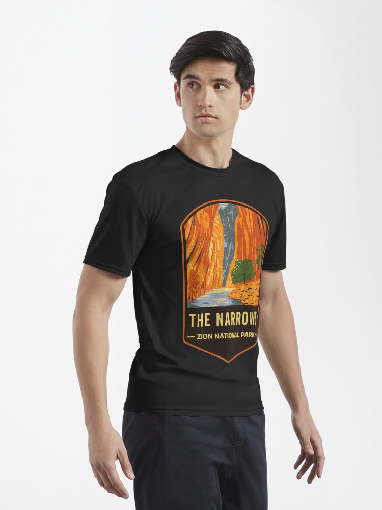 Imagen 3 de 7, Camiseta deportiva con la obra Parque Nacional Zion The Narrows, diseñada y vendida por JordanHolmes.