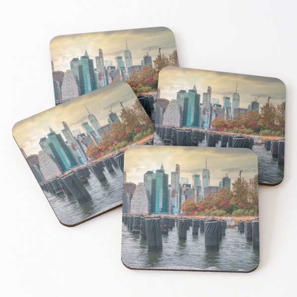 Artikelvorschau, Pier 5 NYC Skyline Druck entworfen und verkauft von Compass and a Camera.