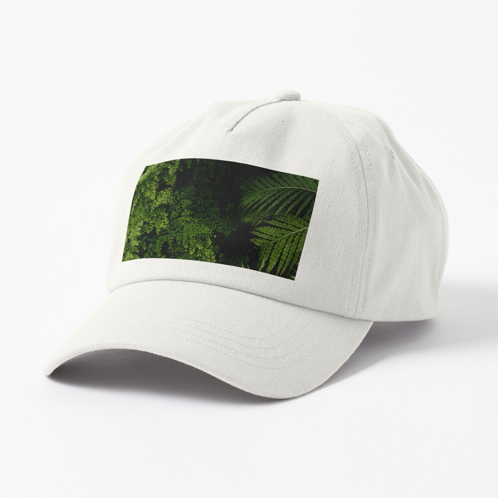 Vista previa del artículo con la obra «Dad hat», diseñado y vendido por VanGalt.