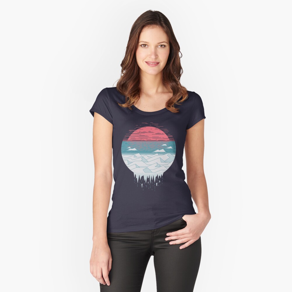 Aperçu de l'œuvre T-shirt échancré créée et vendue par thepapercrane.