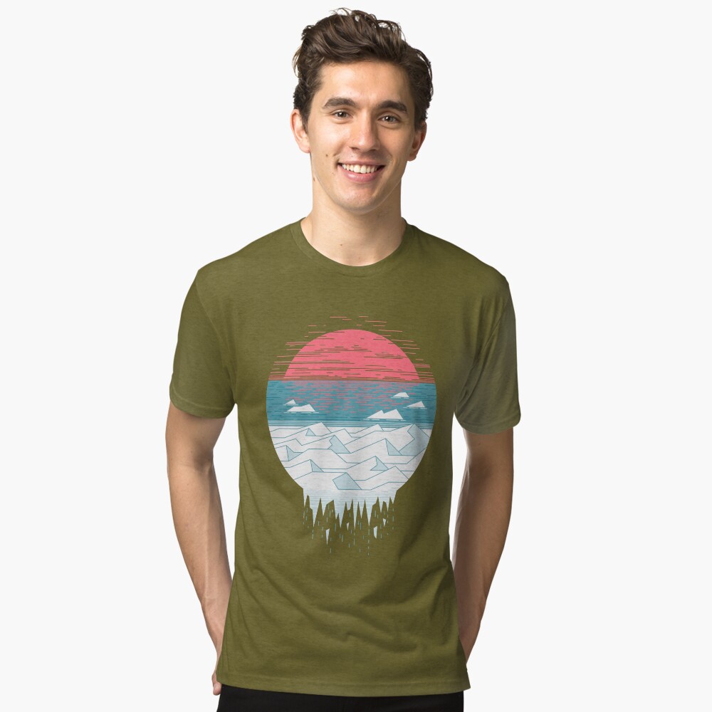 Aperçu de l'œuvre T-shirt chiné créée et vendue par thepapercrane.