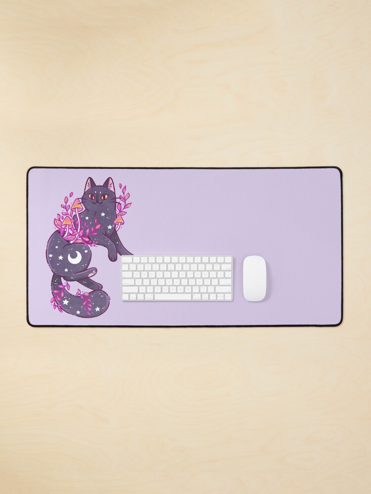 Aperçu 1 sur 5. Tapis de souris avec l'œuvre Nature Intérieure Violet créée et vendue par kattvalk.