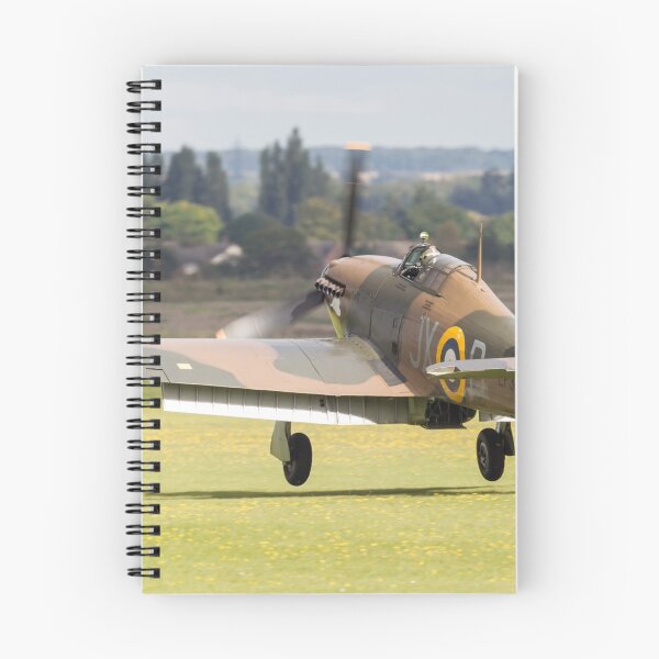 Aperçu de l'œuvre Atterrissage de la RAF Hurricane créée et vendue par captureasecond.