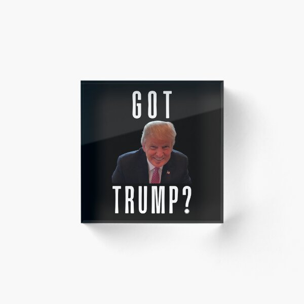 Item preview, ¿Tienes a Trump? Pro America Meme gracioso designed and sold by S-JDesigns.
