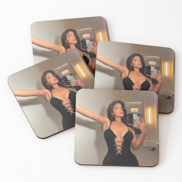 Aperçu de l'œuvre  kylie jenner créée et vendue par justforya.