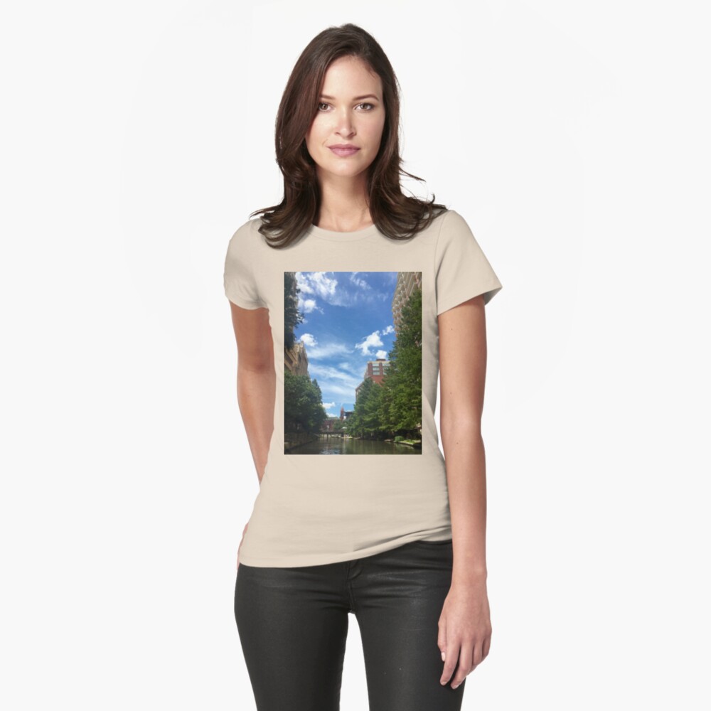 River walk Fitted T-Shirt