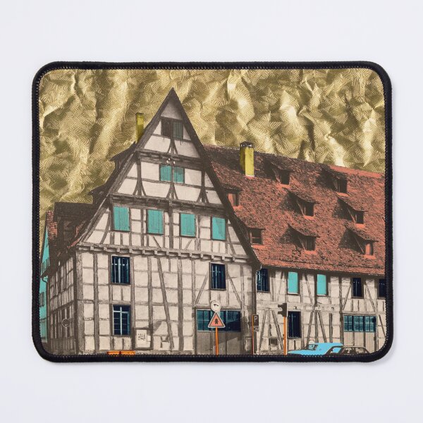 Item preview, should look at the wine press. The listed building houses a bar and cozy seating. A quaint place to stay.
The design by Mallybeau Mauswohn shows the wine press on Schmiedtorstrasse from days gone by. Colored in elegant retro colors designed and sold by Mauswohn.