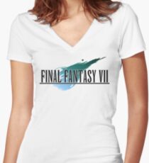 Camiseta entallada de cuello en V Final Fantasy VII