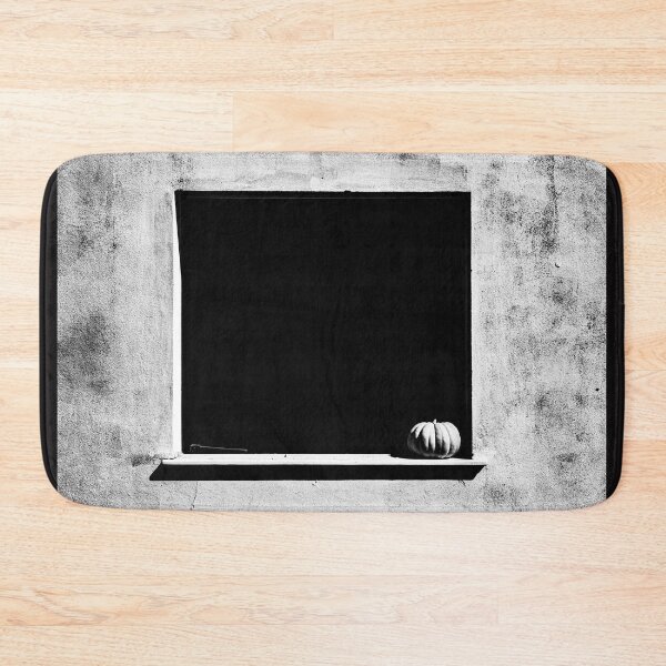 Item preview, Calabaza en blanco y negro designed and sold by BearLeft68.