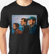 Richard Dreyfuss, Roy Scheider and Robert Shaw in Jaws Unisex T-Shirt
