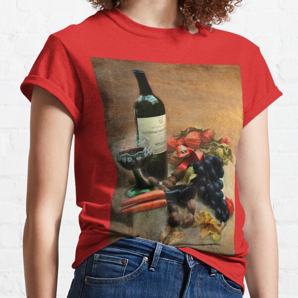 Wine and grapes Classic T-Shirt