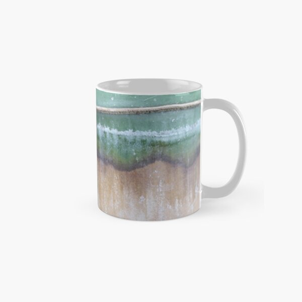 green edges Classic Mug
