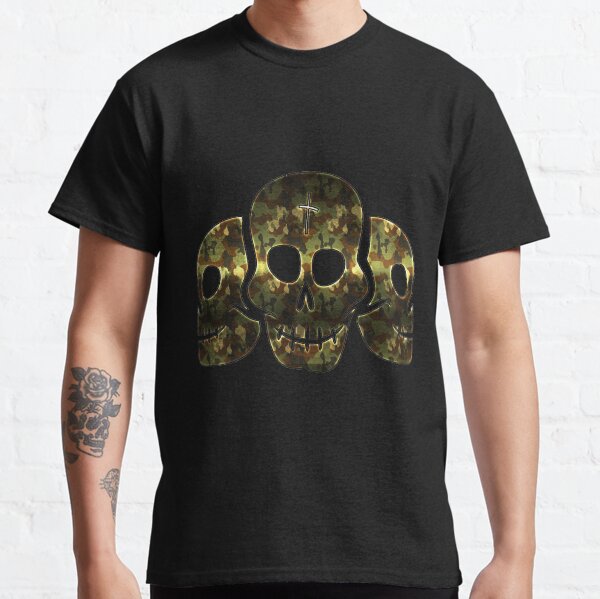 3 head skulls camouflage Classic T-Shirt
