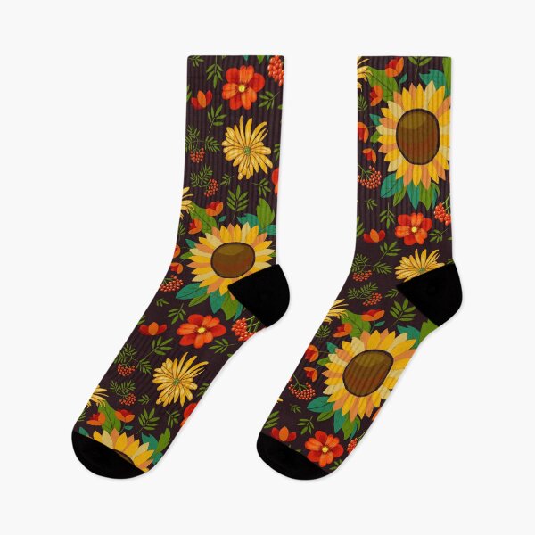 Artikelvorschau, Herbstmuster mit Sonnenblumen und Beeren auf dunkelbraun entworfen und verkauft von colorofmagic.