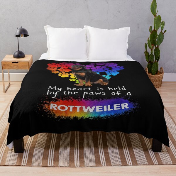 Artikelvorschau, Mein Herz wird von den Pfoten eines Rottweilers gehalten entworfen und verkauft von joh1zwfkristy.