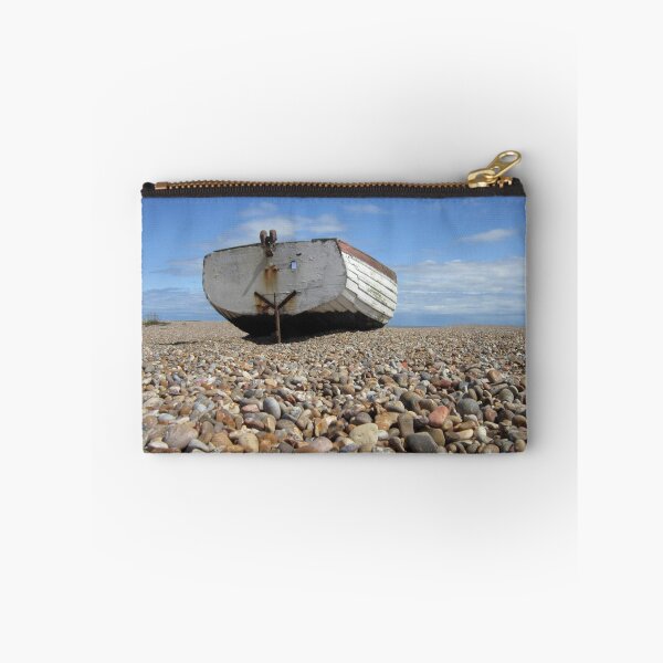 Artikelvorschau, Das alte Fischerboot - Aldeburgh entworfen und verkauft von jamesknightsart.