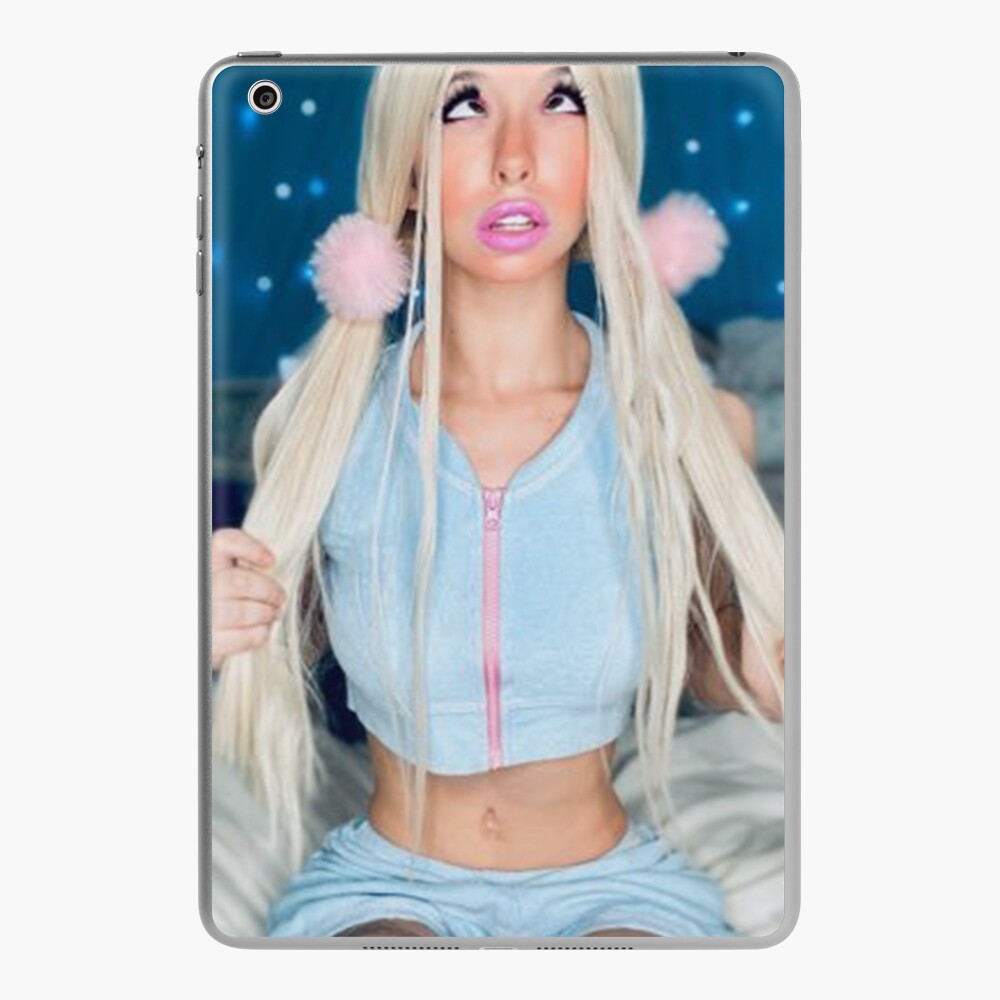 Coque et skin adhésive iPad for Sale avec lœuvre « Kenzie Reeves est une fille sexy » de lartiste AestheticHoes Redbubble image