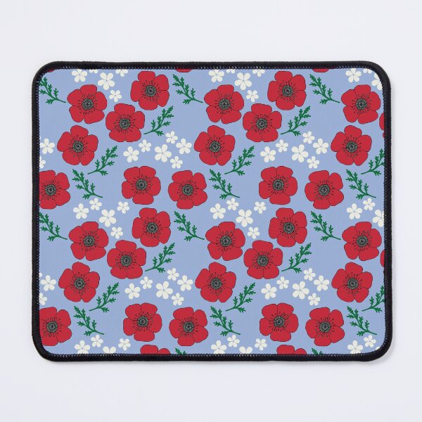 Artikelvorschau, Mohnblumen und weiße Blumen auf Blau entworfen und verkauft von LittleBettyMakes.