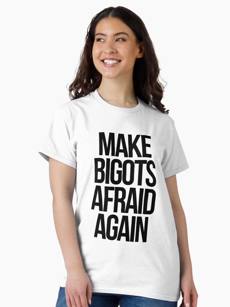 Imagen 2 de 7, Camiseta clásica con la obra Haz que los fanáticos vuelvan a tener miedo, diseñada y vendida por kounterpropos.