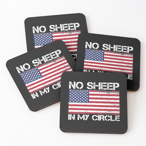 Aperçu de l'œuvre No Sheep In My Circle T-Shirt créée et vendue par Bobby-Bancel.