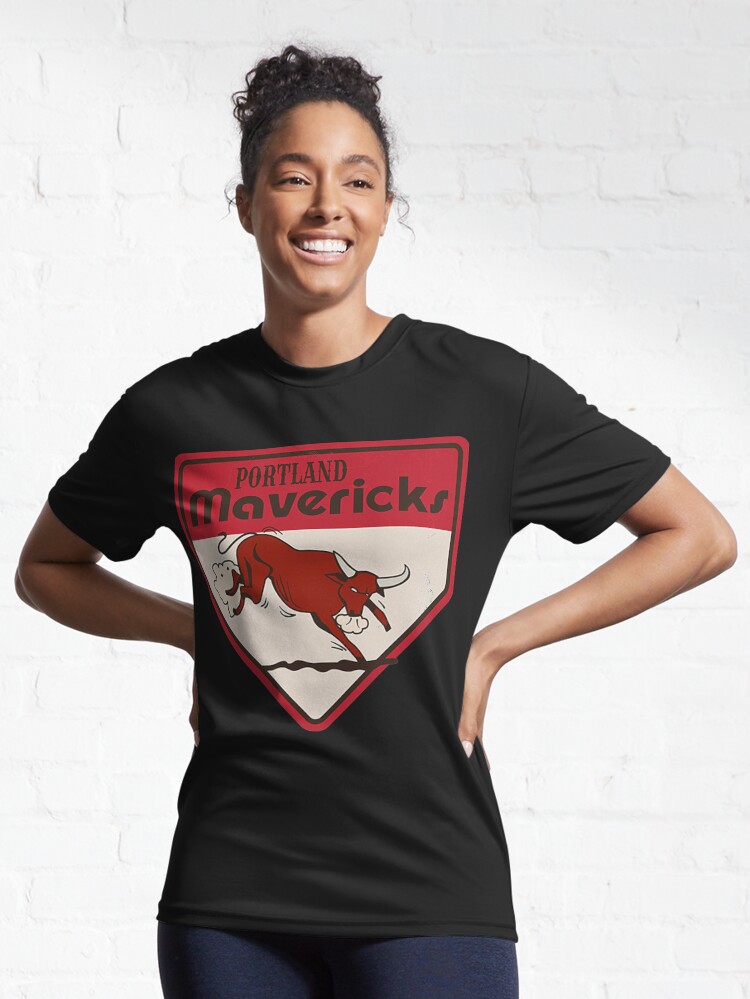 Portland Mavericks Baseball Red Jersey Shirt Tee Short-Sleeve Unisex T-Shirt