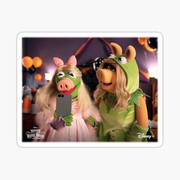 Item preview, Kermit and Miss Piggy designed and sold by SaraPitt735.