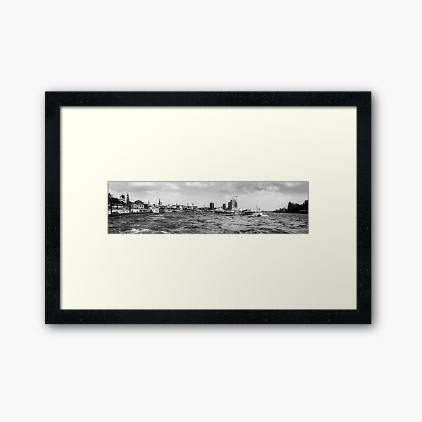 hamburger hafen 02 Framed Art Print