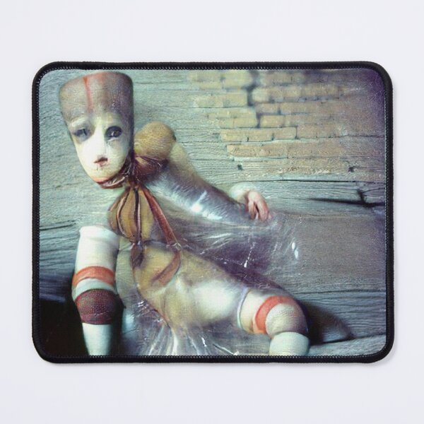 Item preview, A terrifying mannequin designed and sold by kiertwice.