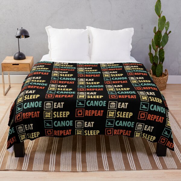 Aperçu de l'œuvre Manger dormir Canoë répéter créée et vendue par thanhmaidesign.