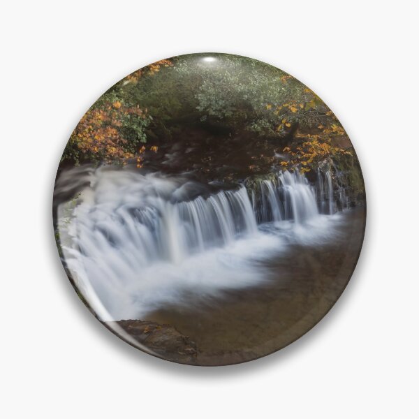 Artikelvorschau, Herbst im Waterfall Country entworfen und verkauft von Leighton Collins.