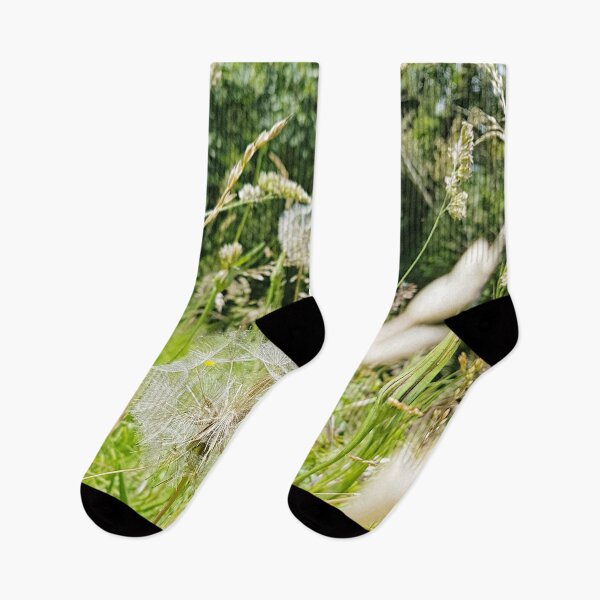Item preview, dandelion meadow designed and sold by Bethan Rose Studio.