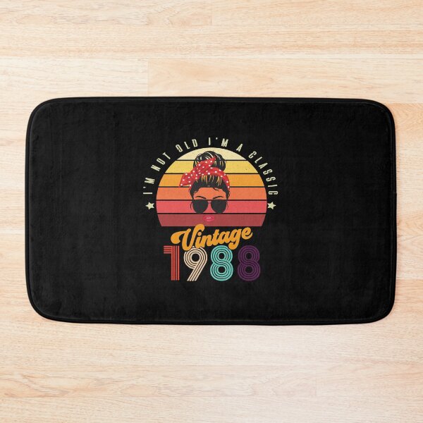Artikelvorschau, 1988 Limited Edition - 33 jahre 33. Geburtstag entworfen und verkauft von Ibu83.