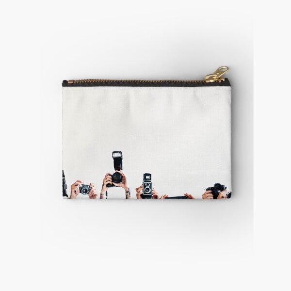 Item preview, Reportage holding a recorder designed and sold by mikopinsigne.