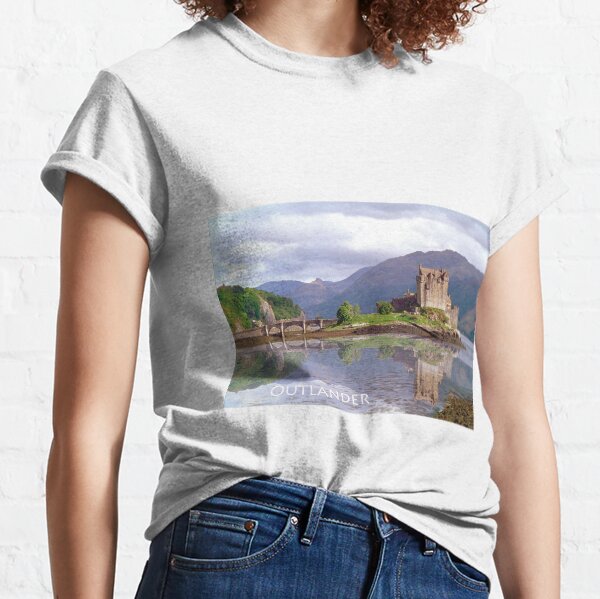 Eilean Donan Castle , Scotland Classic T-Shirt